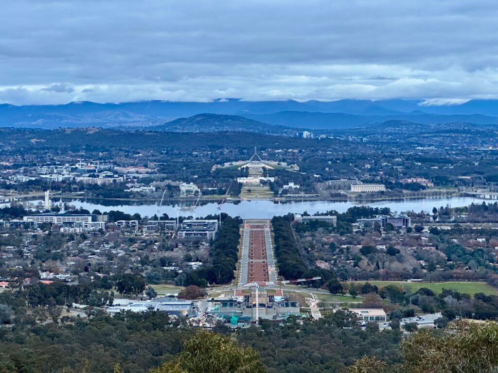 Canberra Mount Ainsile